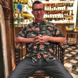 Meet your Posher, Cameron